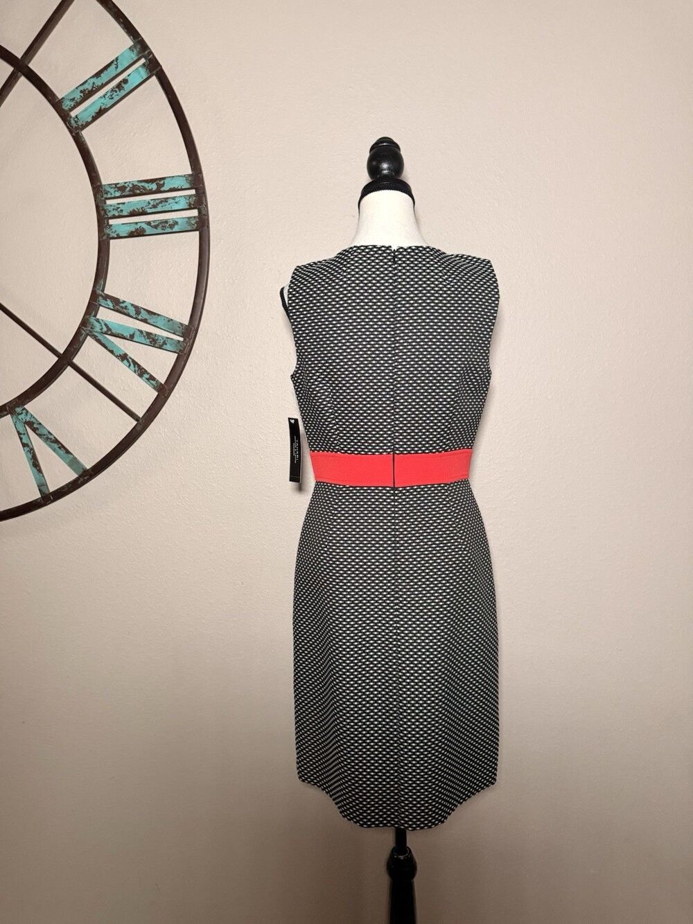 Tahari ASL Dress 6 NWT Black & White Textured Lined Sheath - Picture 3 of 6